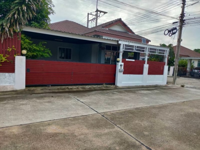 �ź��� �� A House property