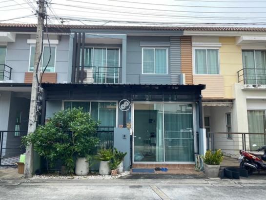 ������ �� Estate Corner