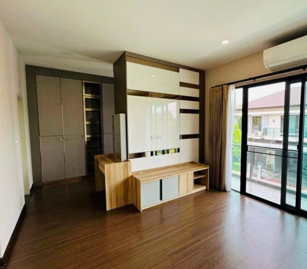 �ҧ��� �� Sararat_dai