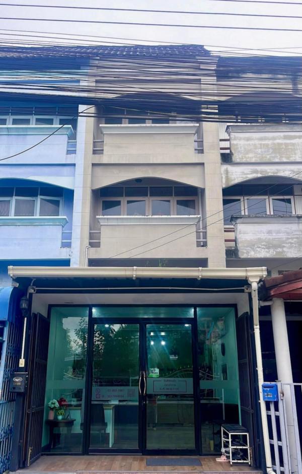 ����Ҥ�þҳԪ�� 3,590,000 �ҷ