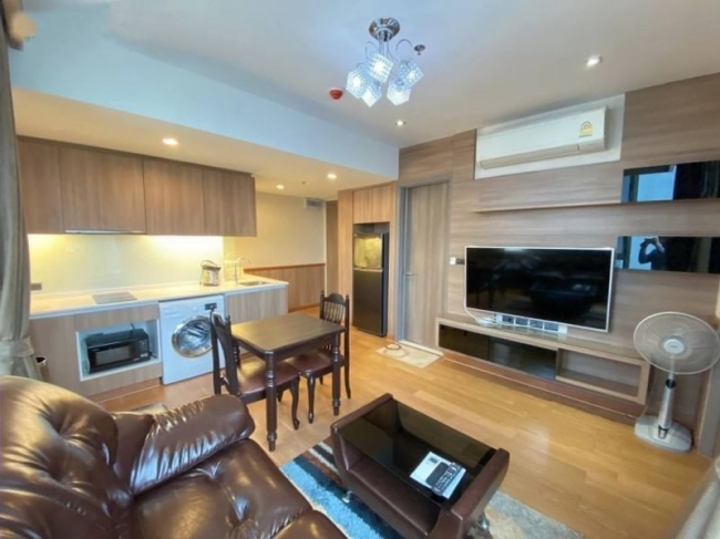 ���ͧ �� A House property