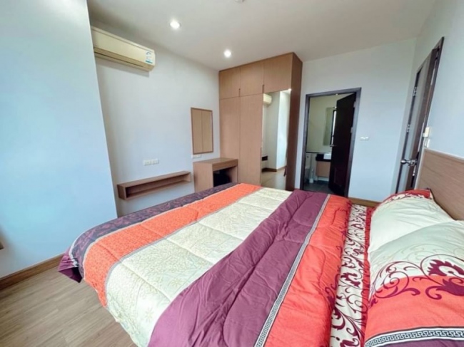 �ź��� �� A House property