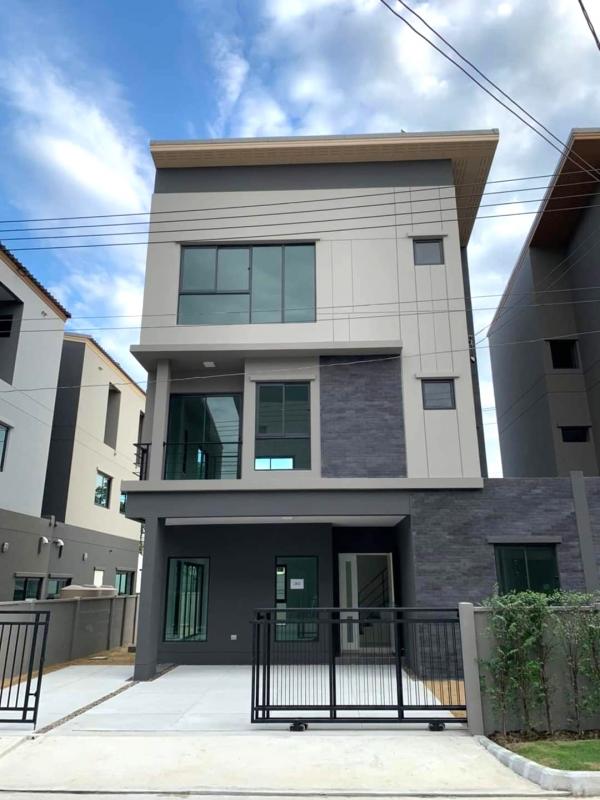 ขายบ้าน 10,200,000 บาท ขายบ้าน 10,200,000 บาท