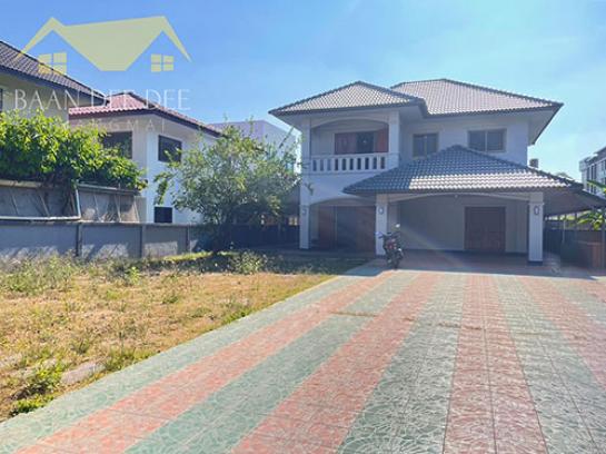 บ้านHospital 5 ห้องนอน บ้านHospital 5 ห้องนอน