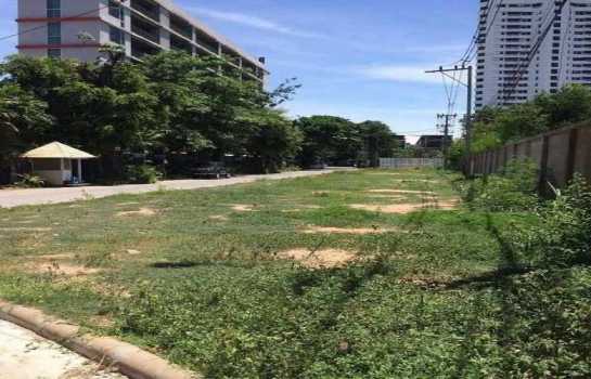 ���Թ sukhumvit