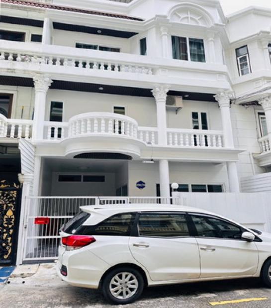 �ҹ���� �� Nuttapong