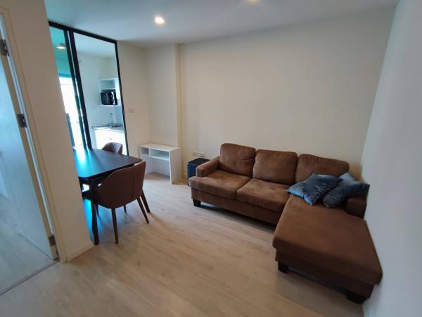 ��ا෾ �� All Living