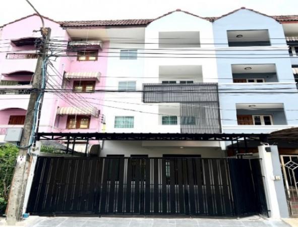 �Ѳ�� �� sumalee intavong