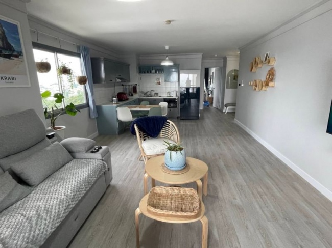 ���ͧ �� A House property