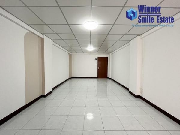 �͹ⴡ�ا෾ 750,000 �ҷ