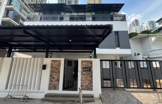 Liberal Estate TH