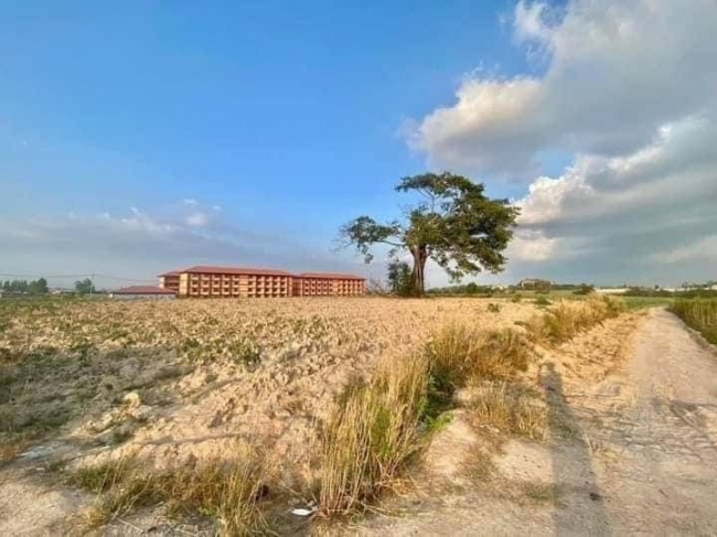 ���ͧ �� A House property