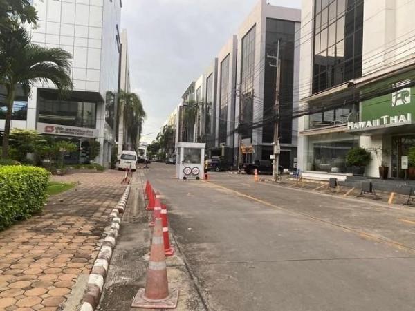 �չ���� �� biw