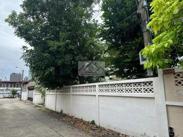 ที่ดิน foodland ที่ดิน foodland