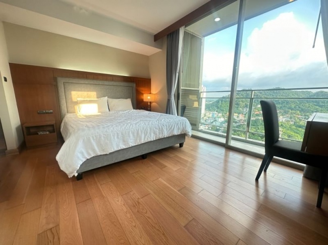 ���ͧ �� A House property