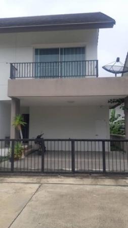 ��ҹ�ź��� �� Estate Corner