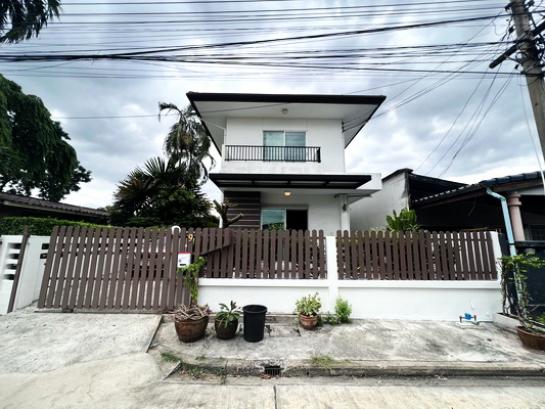 ��ҹ�оҹ�٧ �� Nuttapong