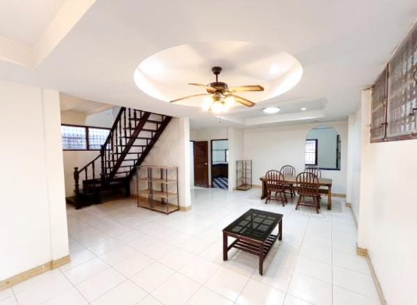 �ҧ�л� �� Kenestate