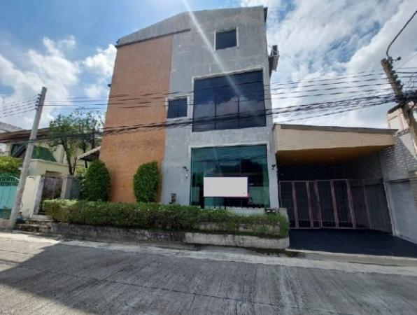 ��ѡ��� �� sumalee intavong