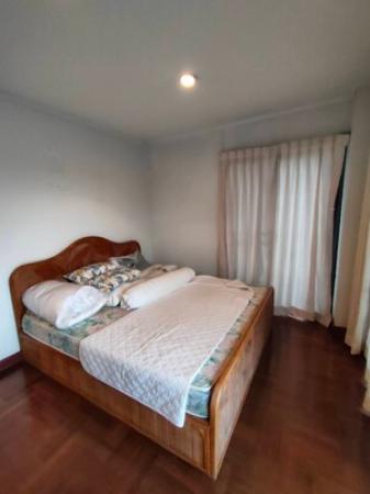 ����Ҫ� �� Estate Corner