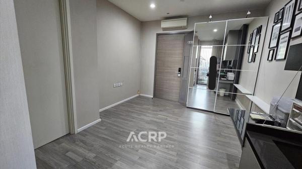 �͹� ˹�ҡ��ҧ