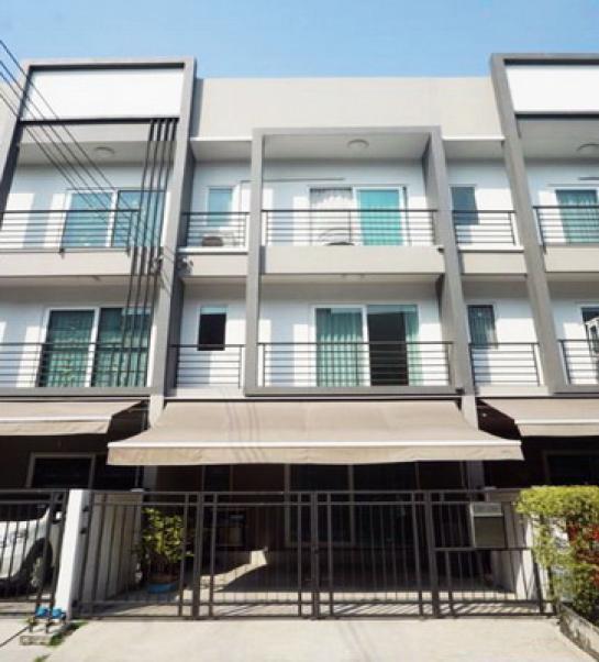 �ǹ��ǧ �� Nuttapong