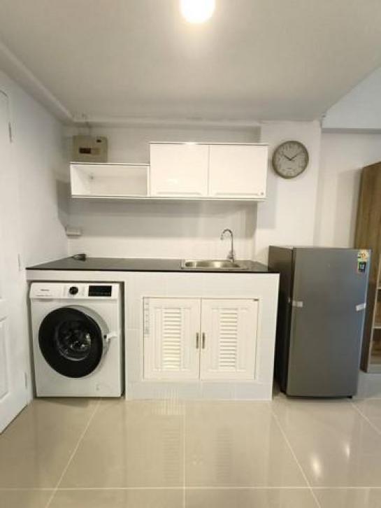 �͹ⴵ�����������ͧ �ѧ�ͧ��ҧ