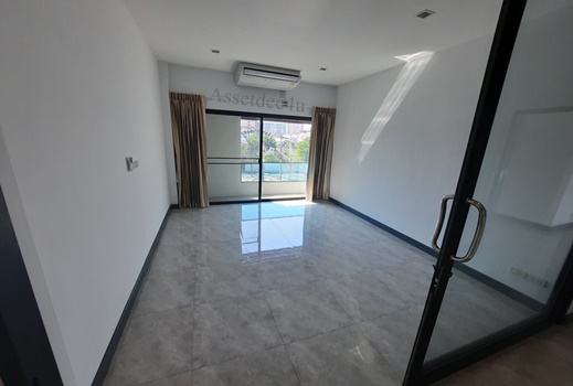 ��ҹ��������¢�ҧ ���¢�ҧ