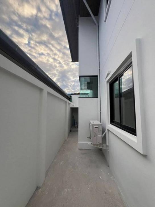 ��ҹPoolVilla 9,500,000 �ҷ