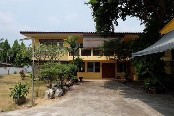 ���Թ����