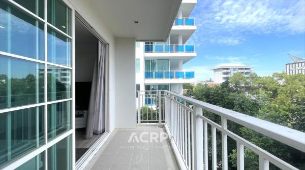 ����Թ �� Acute Realty Partner