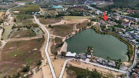 ���� �� incube