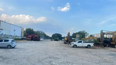 ���ͧ �� incube