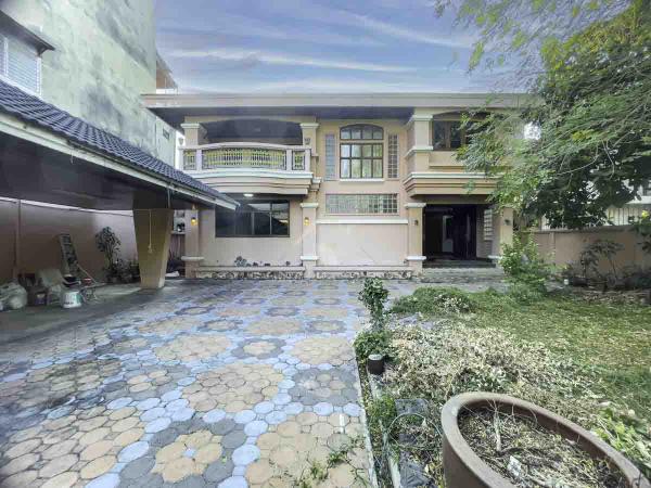 ��º�ҹ �ҧ�͡�˭��ا෾