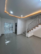 ��ǹ������� 18 ���ҧ�����١�� �����ҹ�