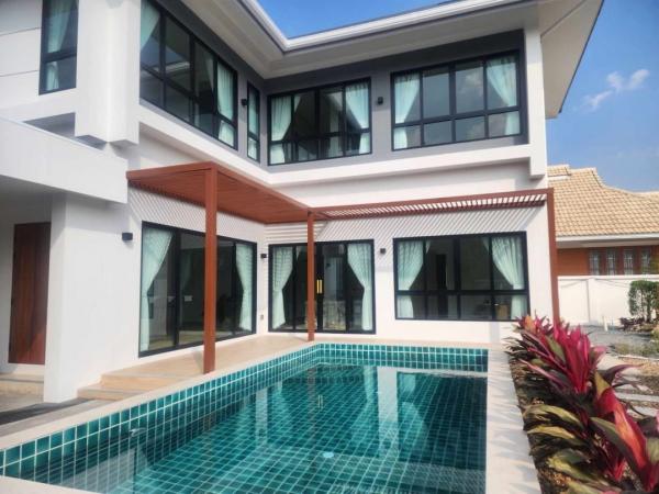 ���ͧ �� onanong khumaphao