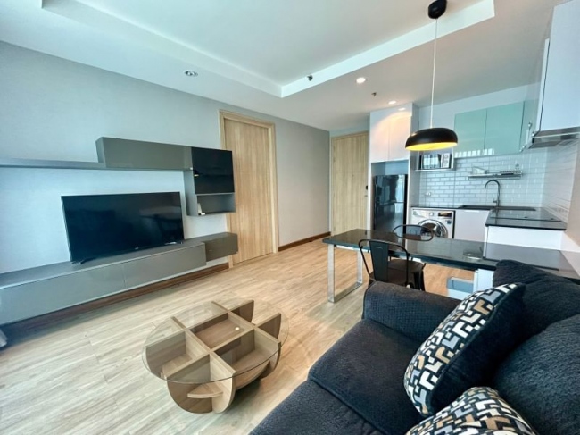 ���ͧ �� A House property