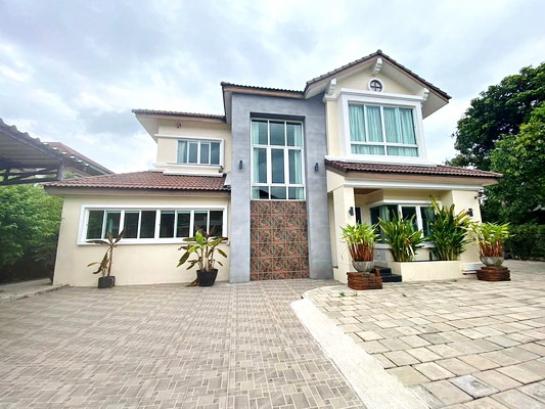 ��ҹ�ѹ����� �� Nuttapong