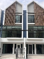 ��� �������������Ϳ��� �ҤҢ�� 6,800,000 �ҷ ������ 37,000 �ҷ/��͹