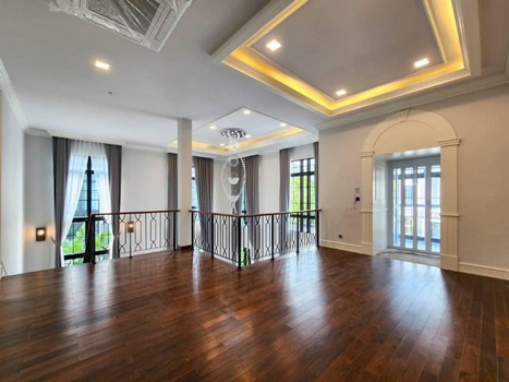 �ǹ��ǧ �� incube