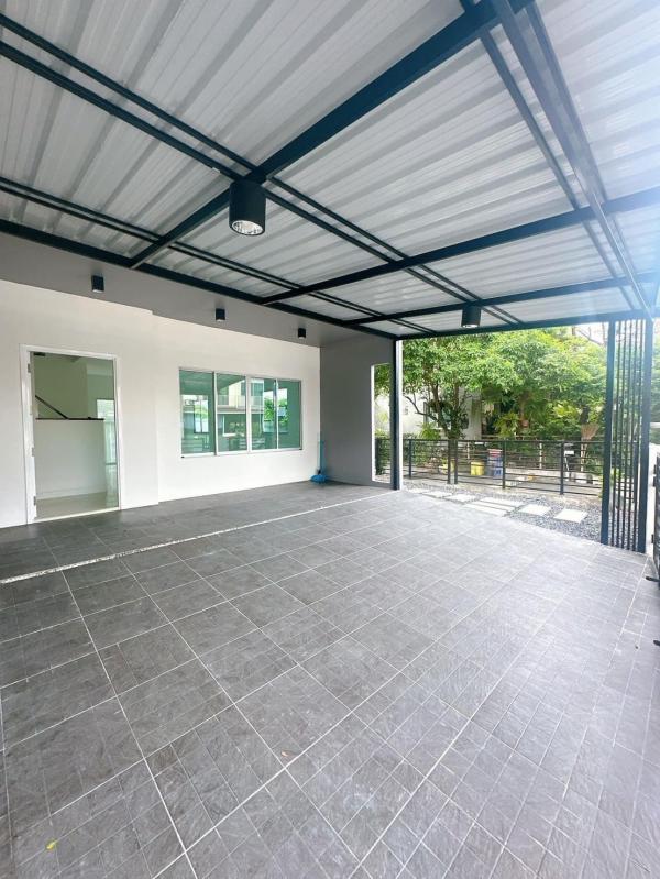 ��º�ҹ �չ���ա�ا෾