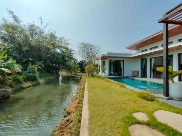 ����� �� onanong khumaphao