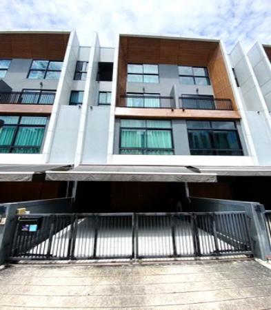 �ǹ��ǧ �� Nuttapong