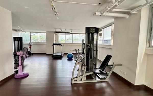 �͹�furniture �ҷ�