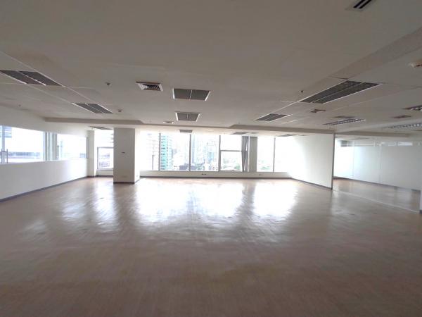 �ӹѡ�ҹ sathorn