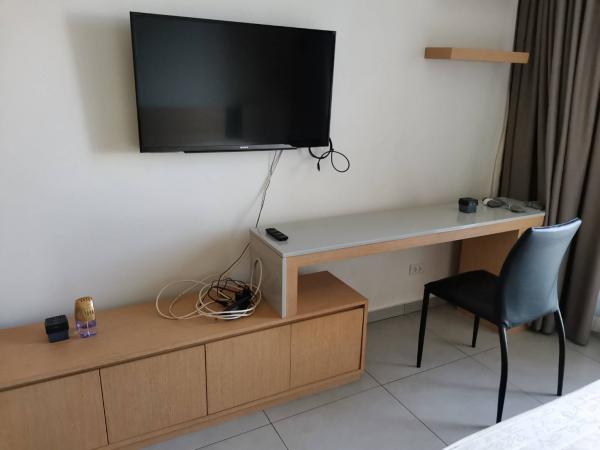 ���⢹� �� All Living