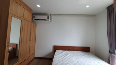 ���� �� incube