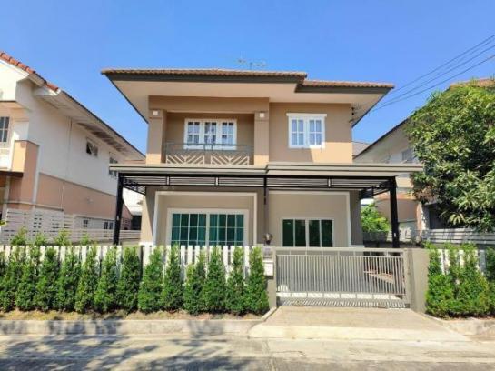 บ้าน ใกล้โรงพยาบาลนพรัตน์