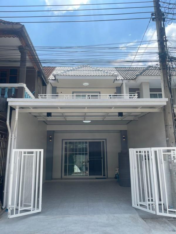 �ҧ�˭� �� WorldAsset