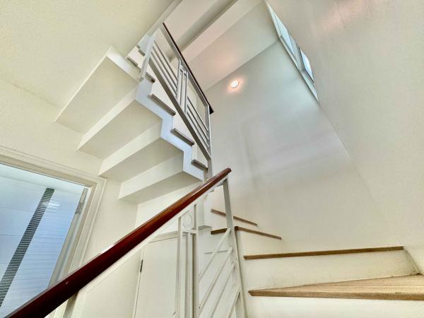 ��º�ҹ �ҧ�˭�